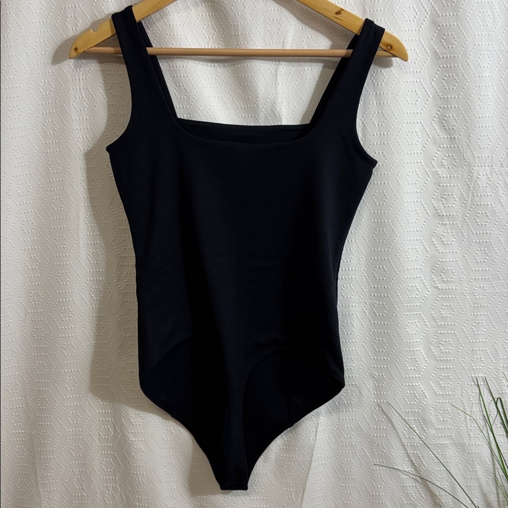 Abercrombie & Fitch Bodysuit NWOT square neck - Picture 6 of 7